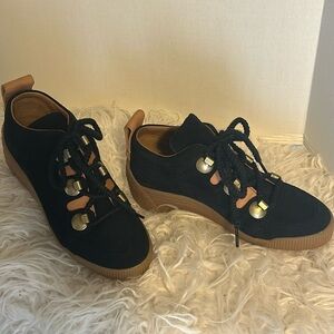 SEE BY CHLOE Finna Fantasy black wedge boot Size 37